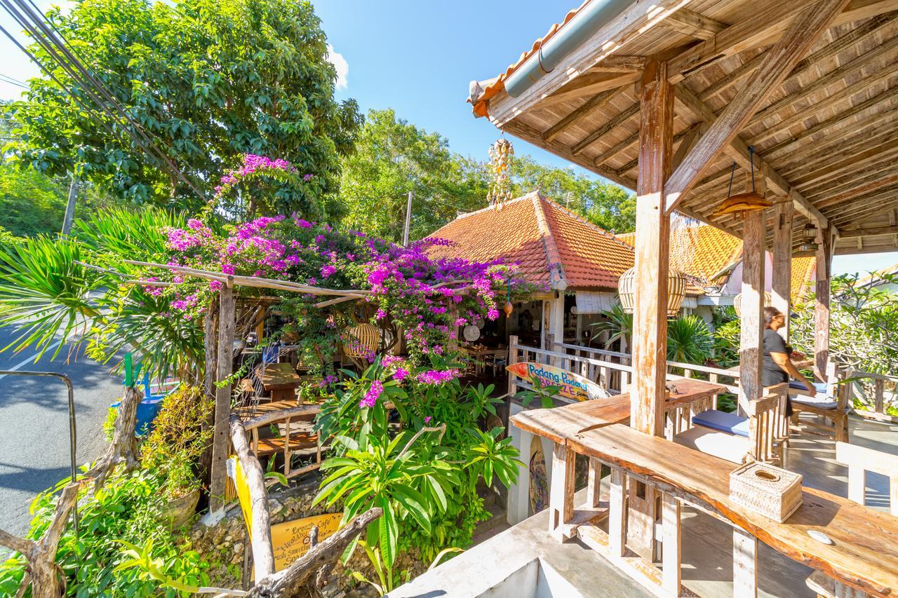 Padang Padang Breeze Hotel Uluwatu Buitenkant foto