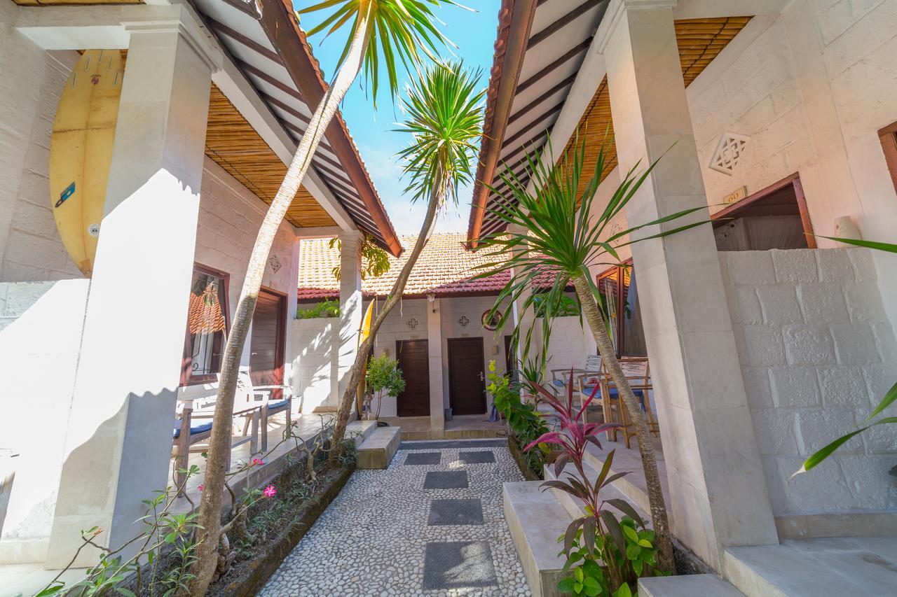 Padang Padang Breeze Hotel Uluwatu Buitenkant foto