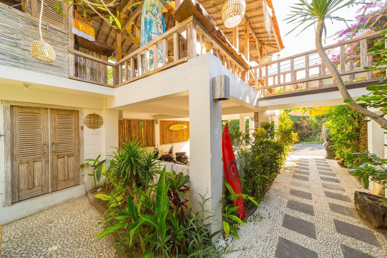 Padang Padang Breeze Hotel Uluwatu Buitenkant foto